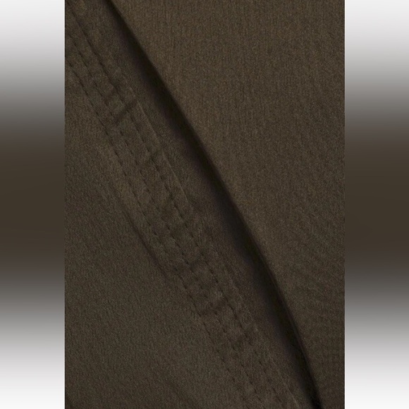 New Theory Casual Army Green Silk Pants Sz6 MSRP: $367 - Picture 4 of 8